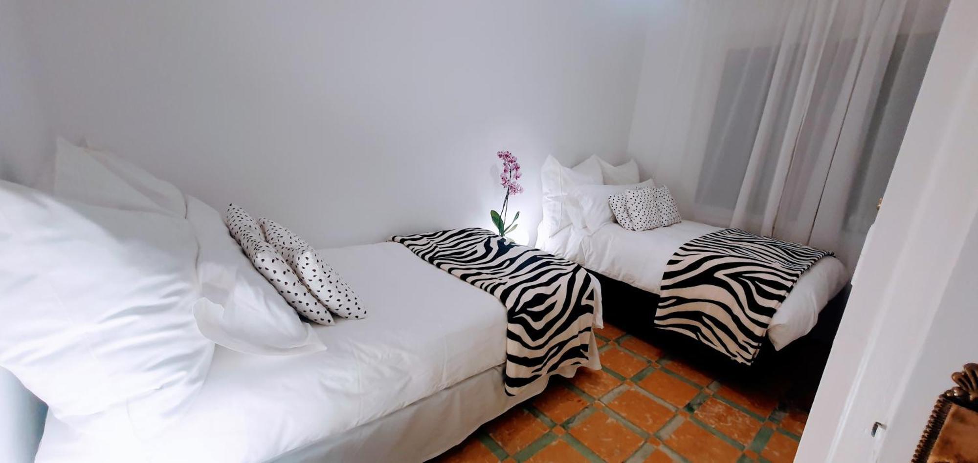 La Casilla Villa Cajar ภายนอก รูปภาพ